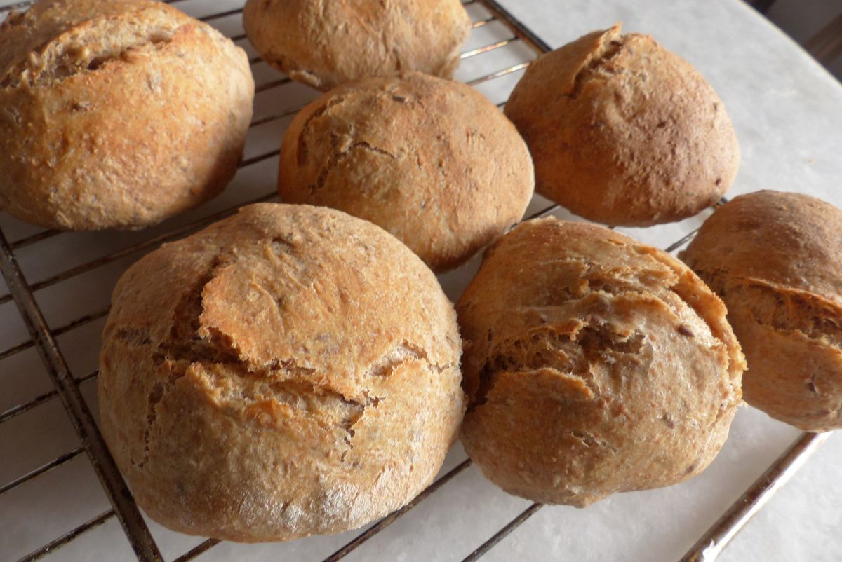 Dinkelbrötchen