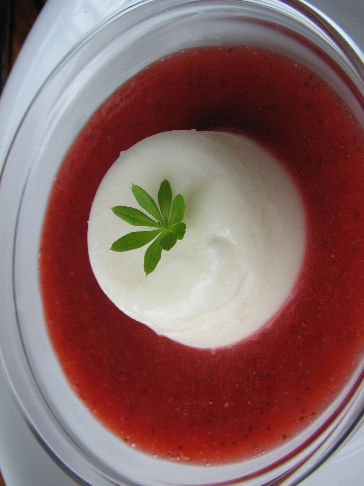 Waldmeister-Panna Cotta